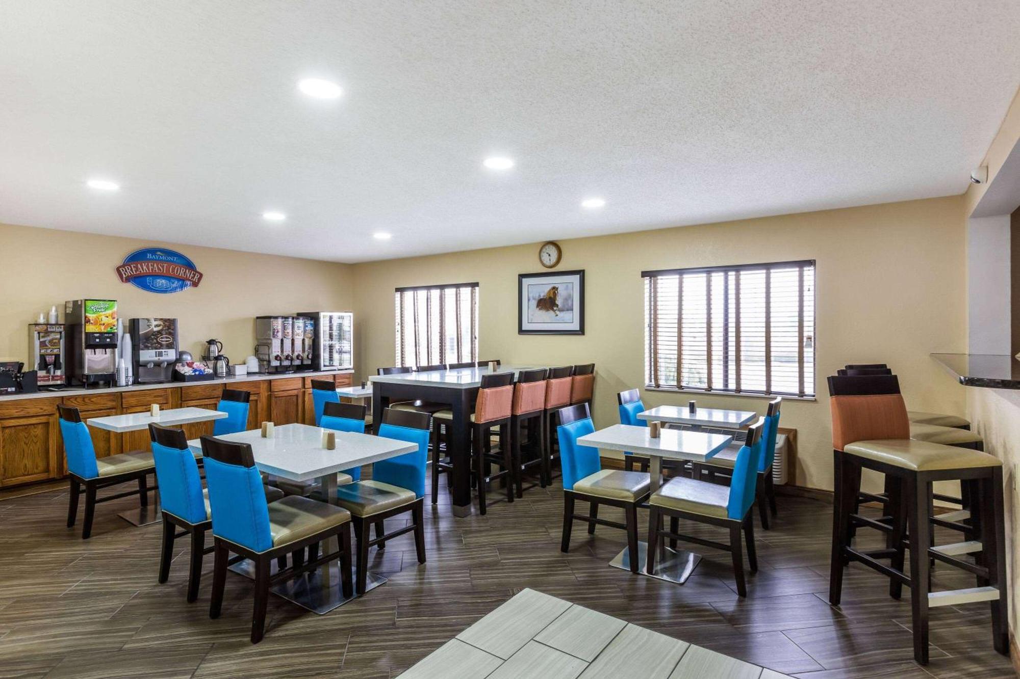 Baymont By Wyndham Louisville South I 65 Brooks Bagian luar foto
